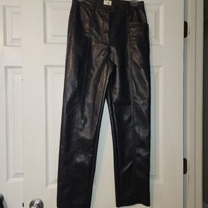 Wilfred Aritzia Vegan Leather Pants Women's Size 4 Black‎ Straight Leg